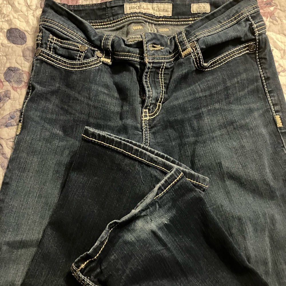 BKE Dakota women’s jeans
Size 30R